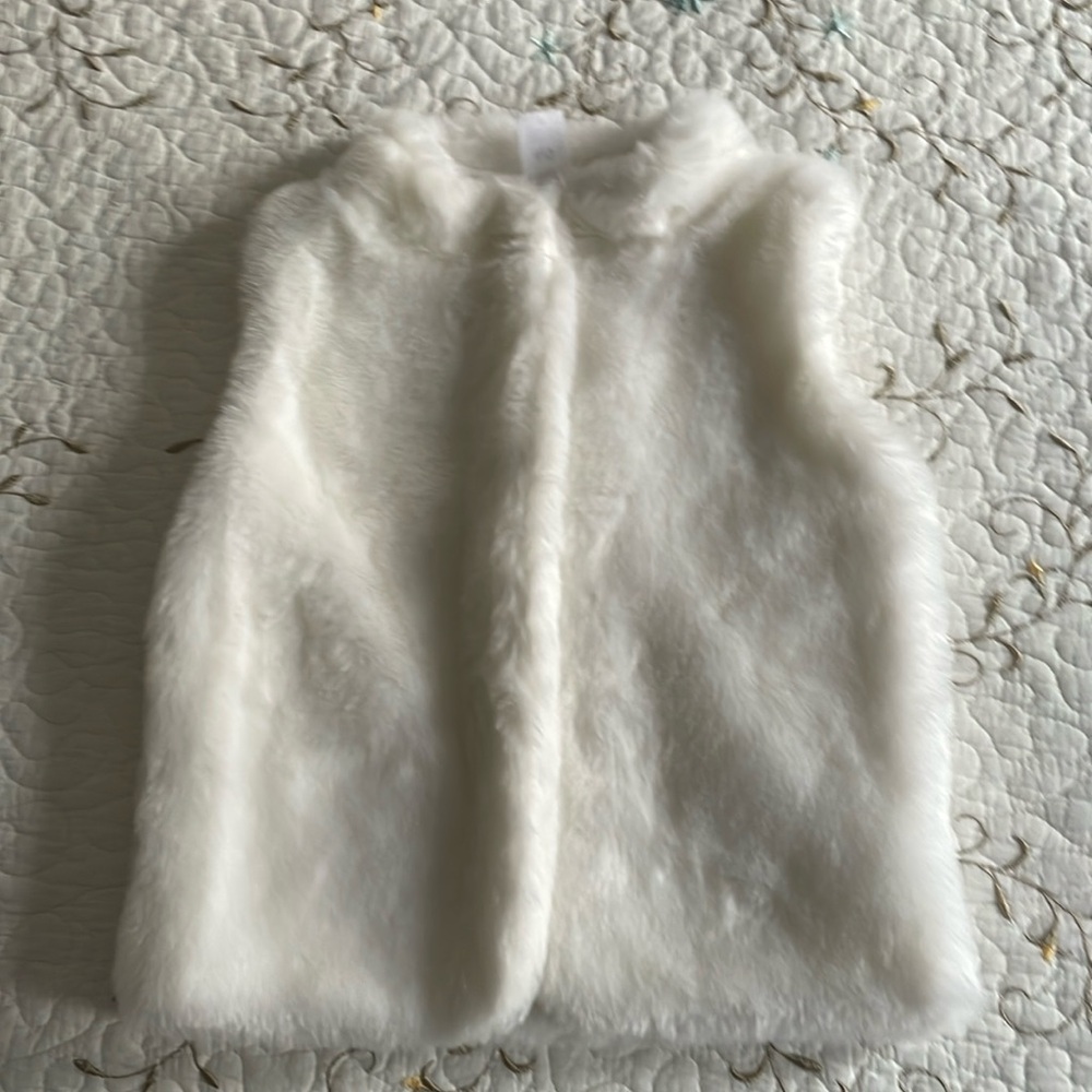 Carter’s Little Girls Faux Fir Vest